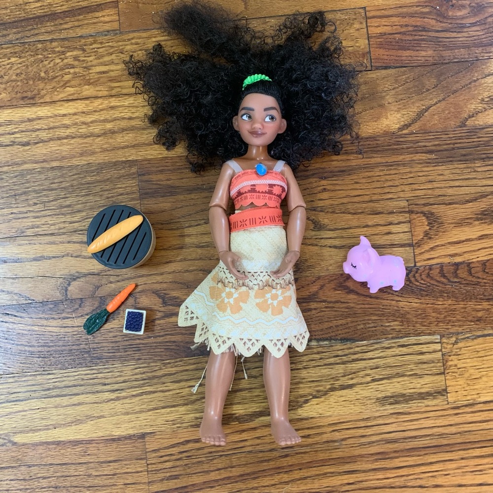 Disney Moana Doll Accessory Bundle
Clothes Pig Grill Food Accessories - Picture 6 of 8